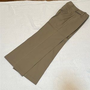Ann Taylor Loft Straight Leg Low Rise Khakis, size 0